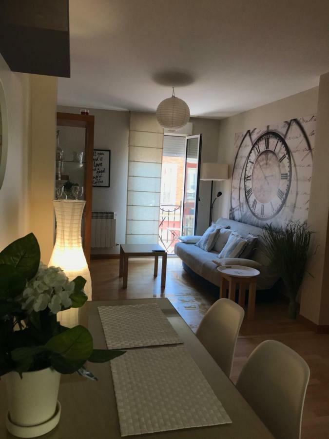 Apartamentos Logrono Centro, Tic Tac, Wifi Kültér fotó